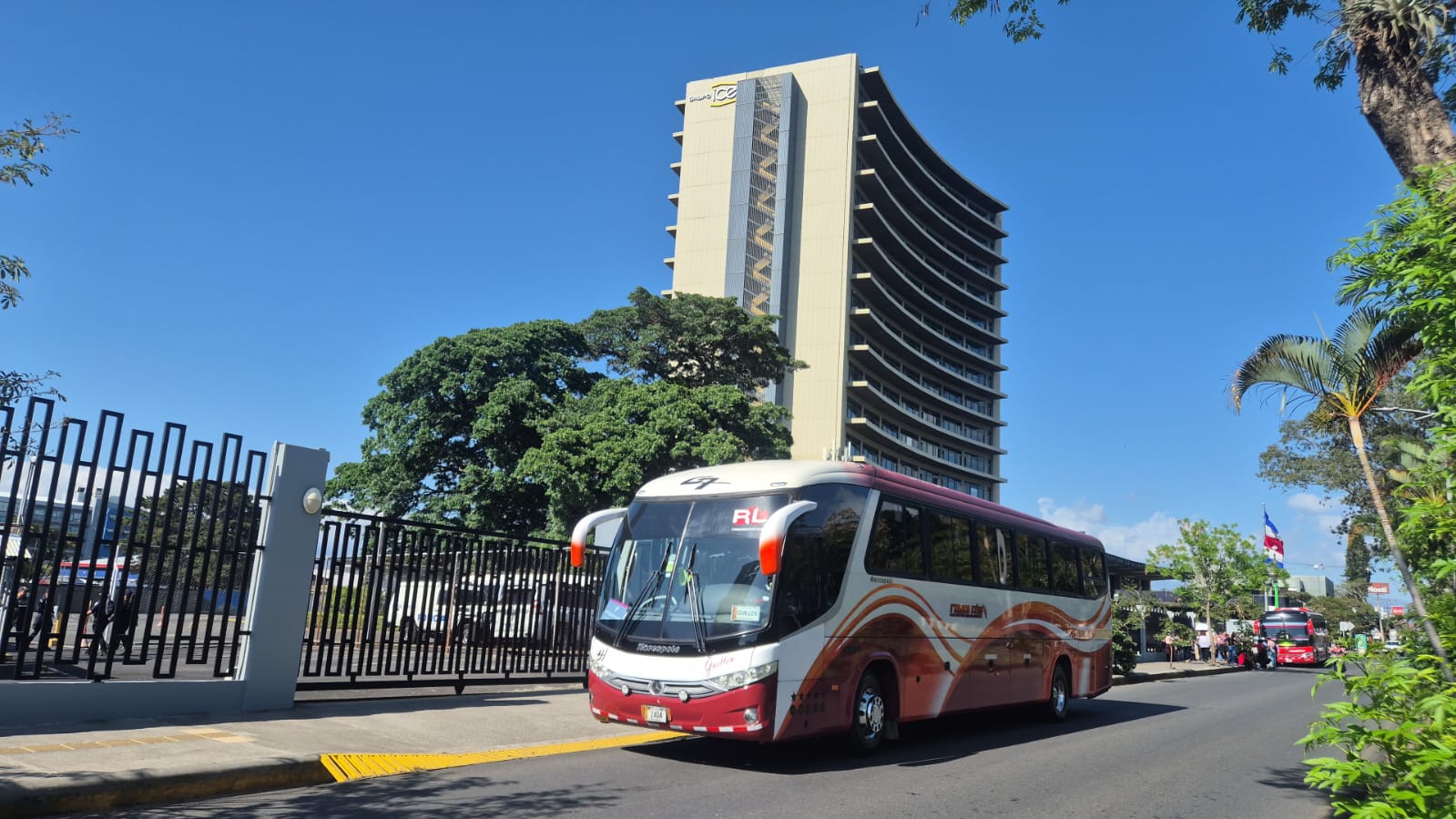 Autobús 5
